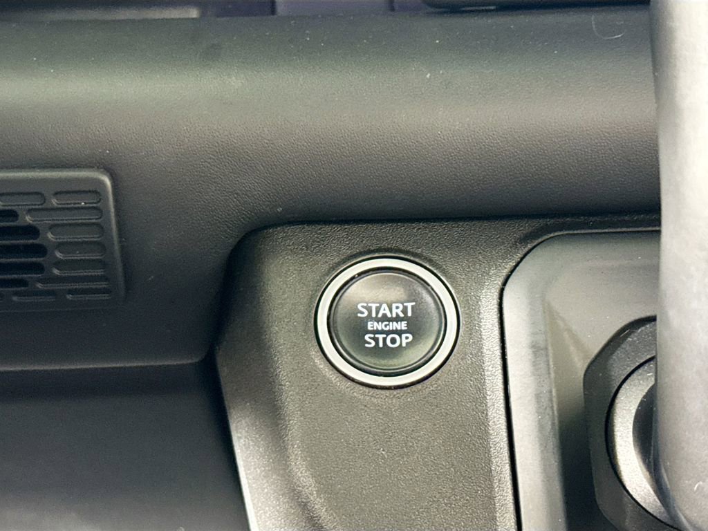 Used 2020 Land Rover Defender 110 X image 16