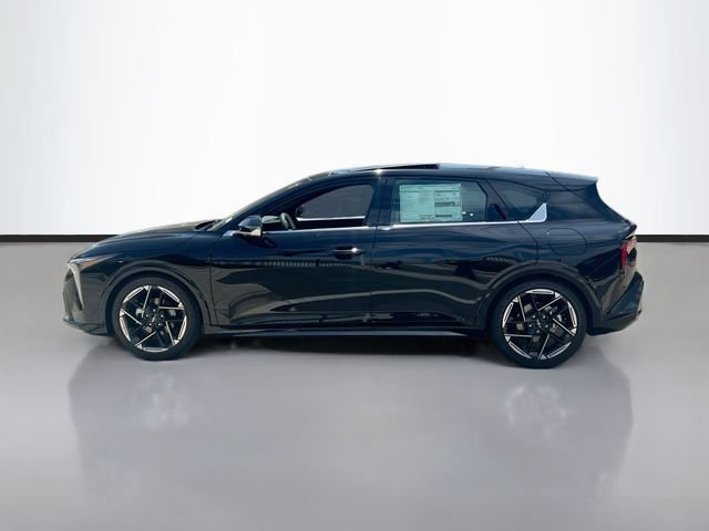 New 2026 Kia K4 GT-Line w/ GT-Line Premium Package FWD image 4