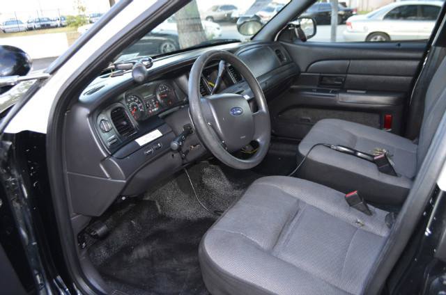 Used 2008 Ford Crown Victoria Police Interceptor RWD image 5