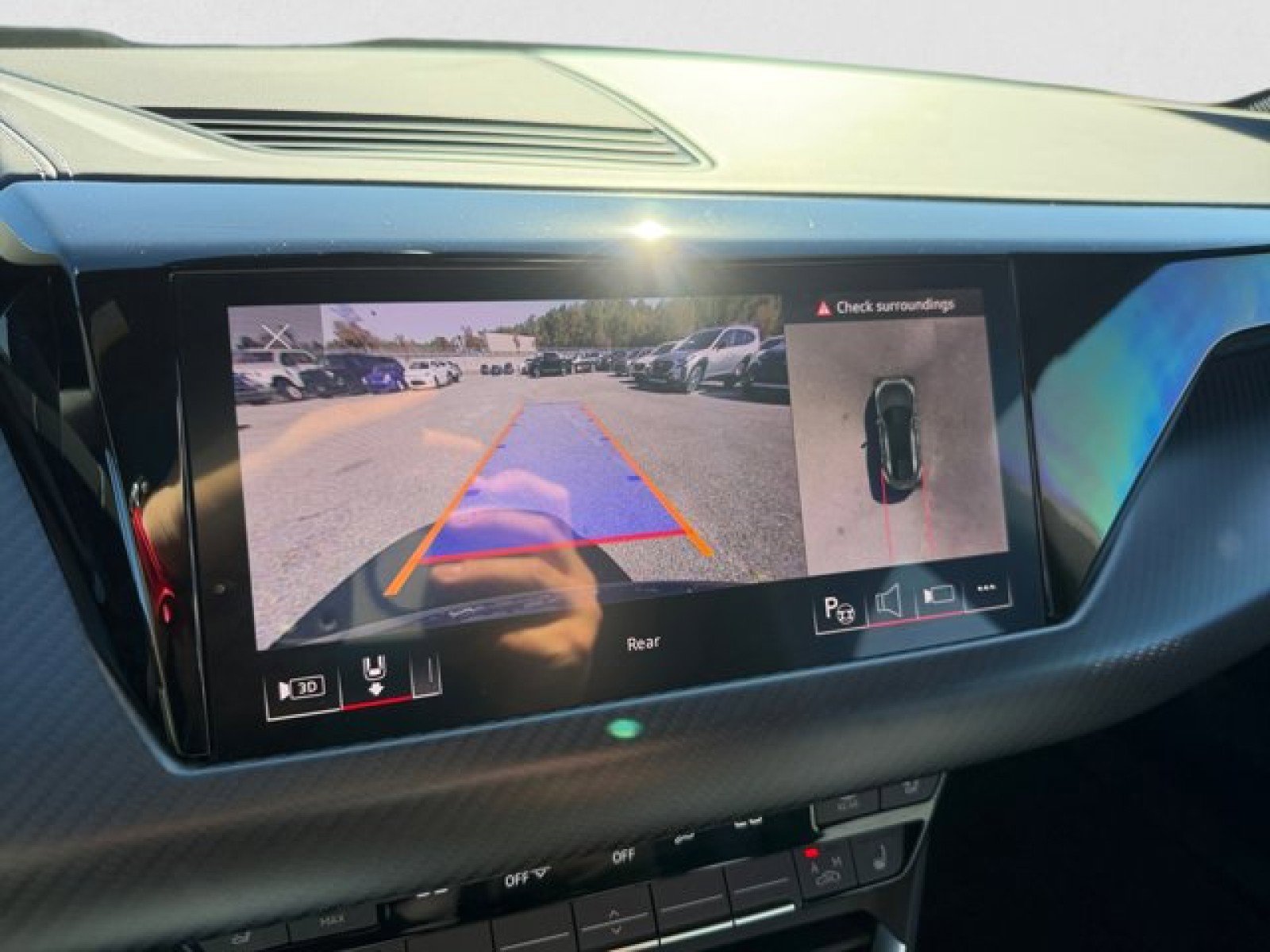 Used 2023 Audi e-tron GT Prestige w/ Prestige Package image 17