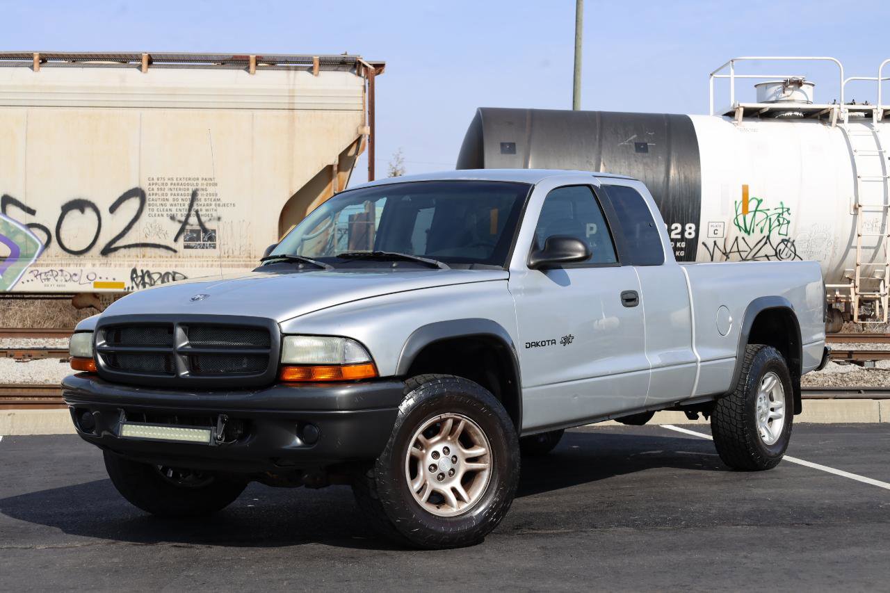 Used 2002 Dodge Dakota 4x4 Club Cab image 2