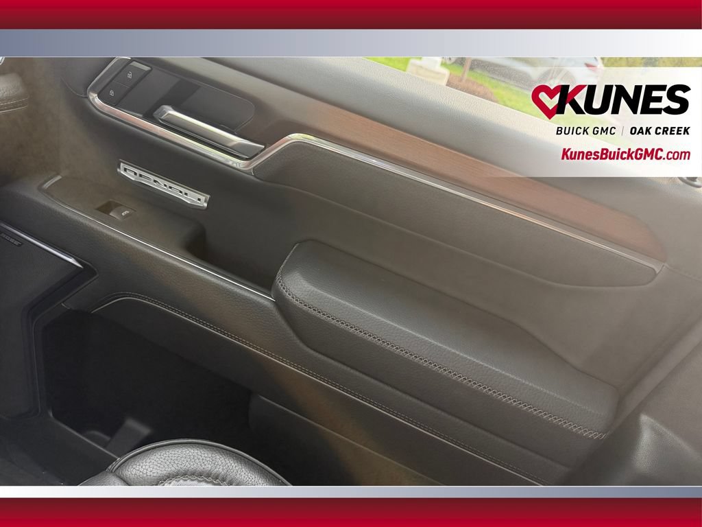 Used 2025 GMC Sierra 1500 Denali AWD/4WD image 35