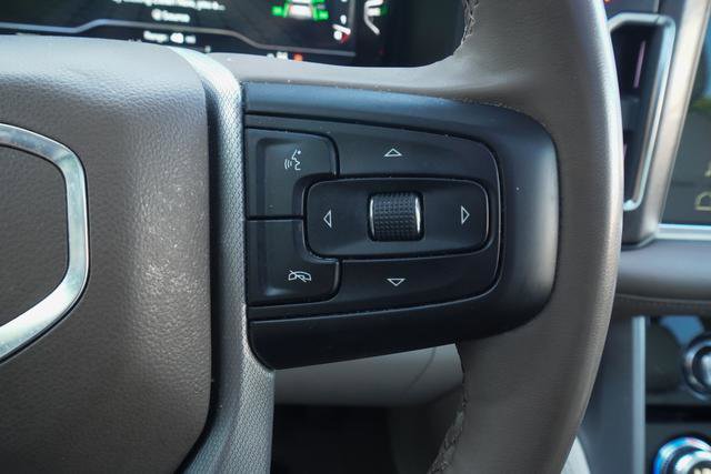 Used 2024 GMC Yukon Denali AWD/4WD image 14