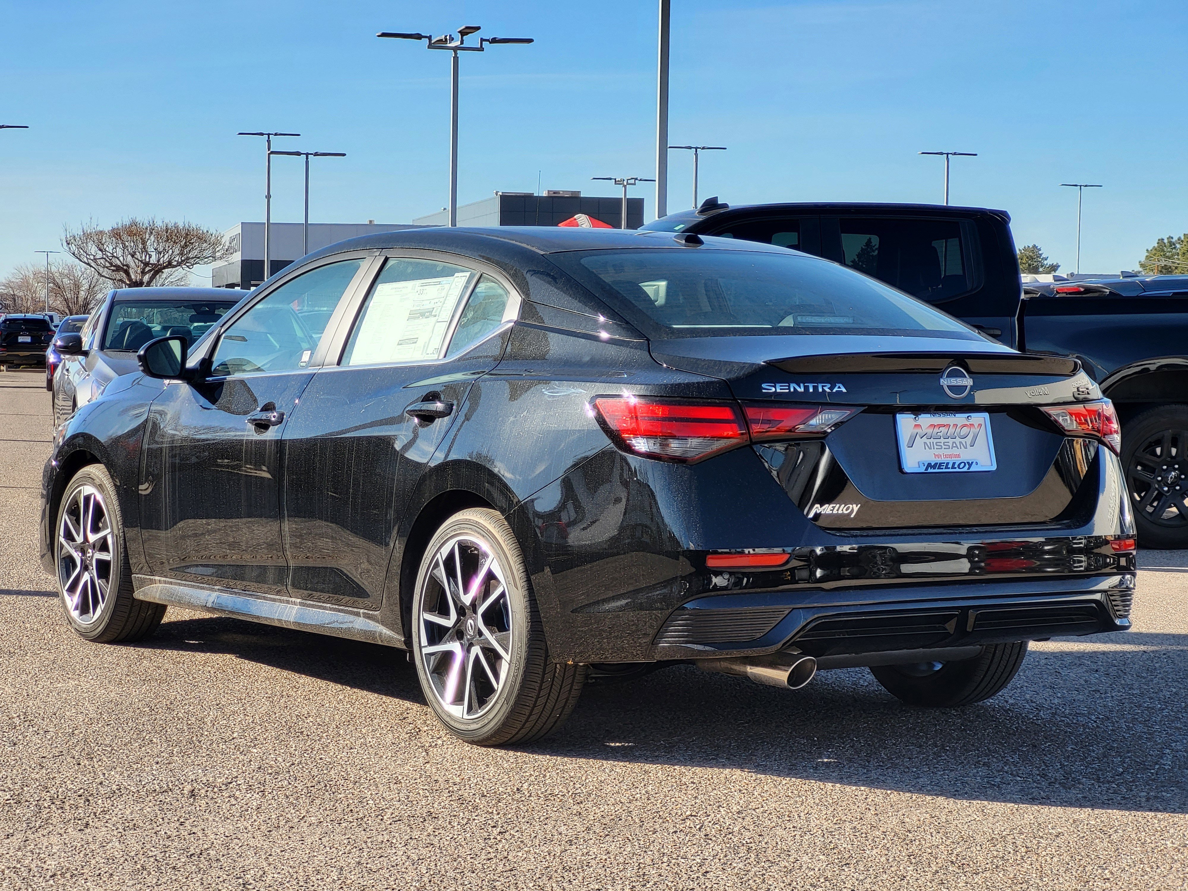 New 2025 Nissan Sentra SR image 5