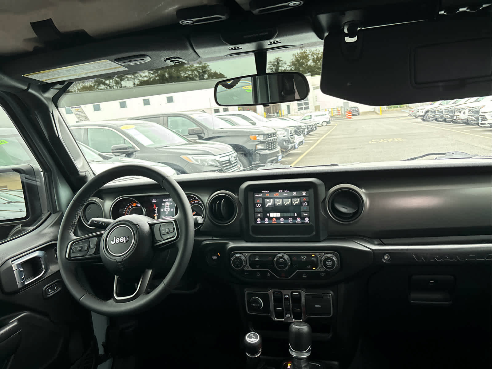 Used 2023 Jeep Wrangler Willys image 28