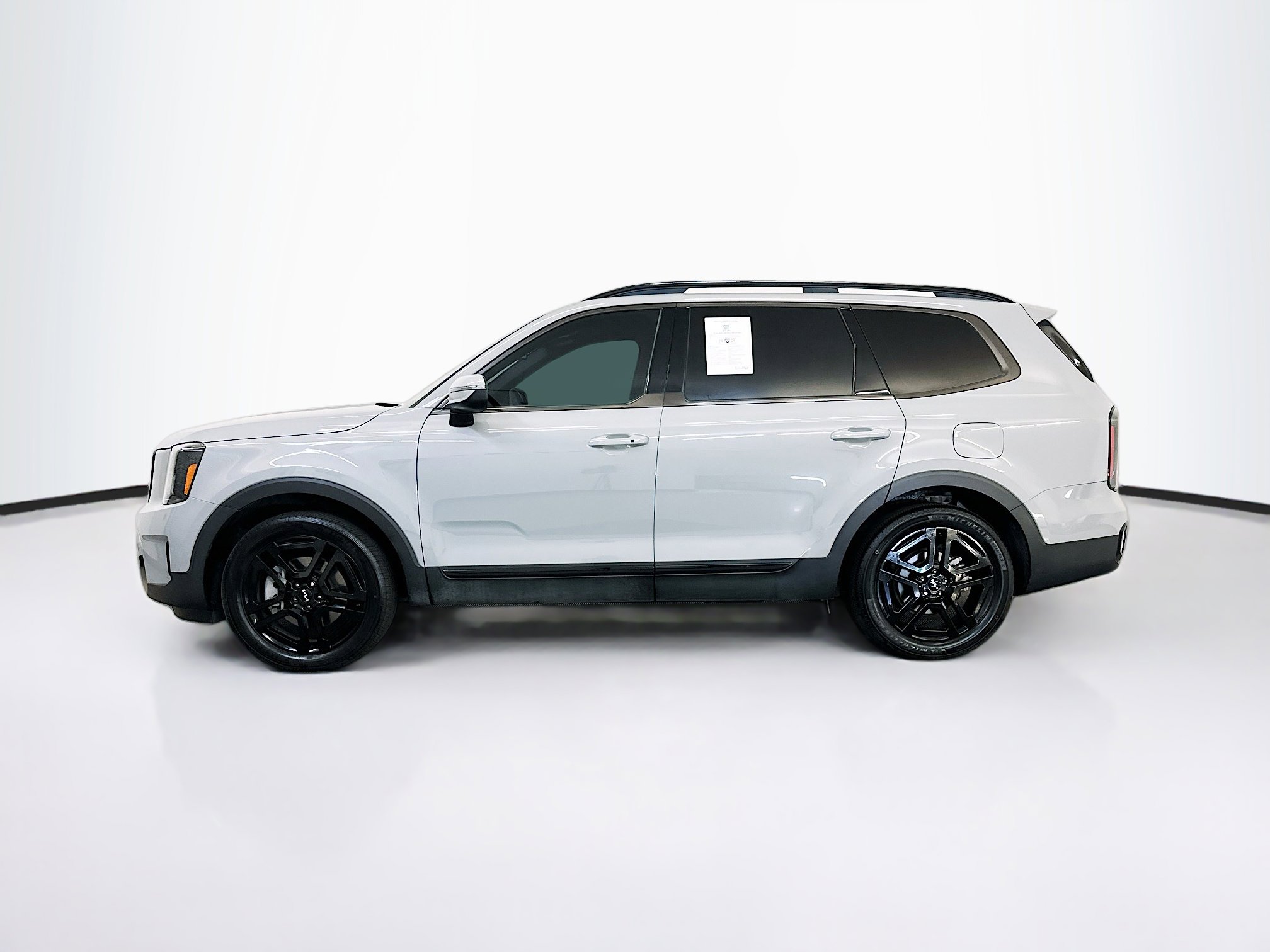 Used 2024 Kia Telluride EX X-Line image 4