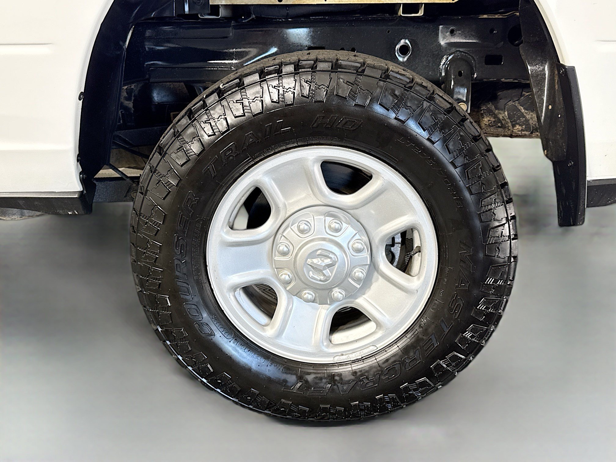 Used 2024 RAM 2500 Tradesman w/ Safety Group AWD/4WD image 37