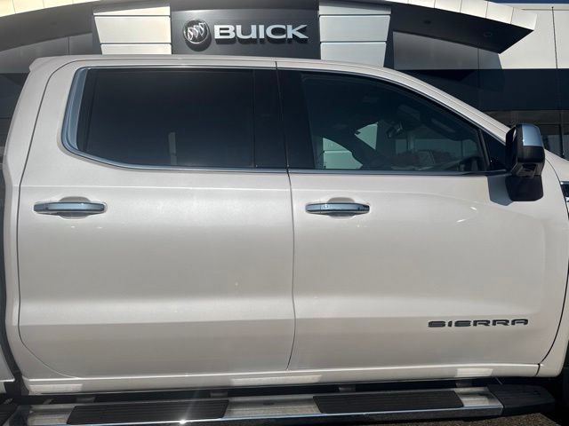Used 2023 GMC Sierra 1500 SLT w/ SLT Premium Package AWD/4WD image 29