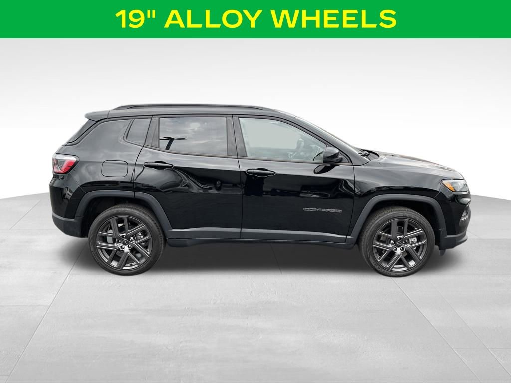 Used 2026 Jeep Compass Limited image 6