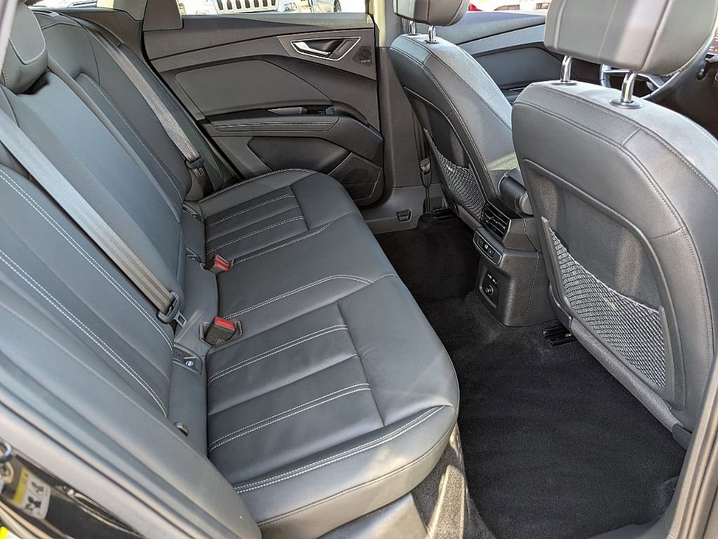 Used 2022 Audi Q4 e-tron Premium Plus image 19