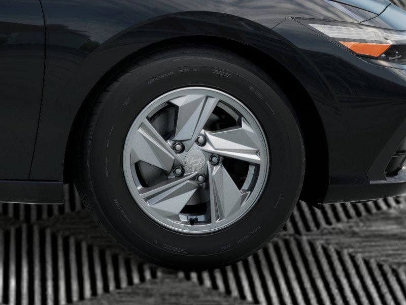 New 2026 Hyundai Elantra SE FWD image 8