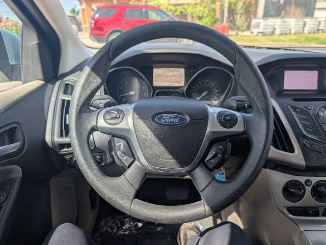 Used 2012 Ford Focus SE FWD image 10