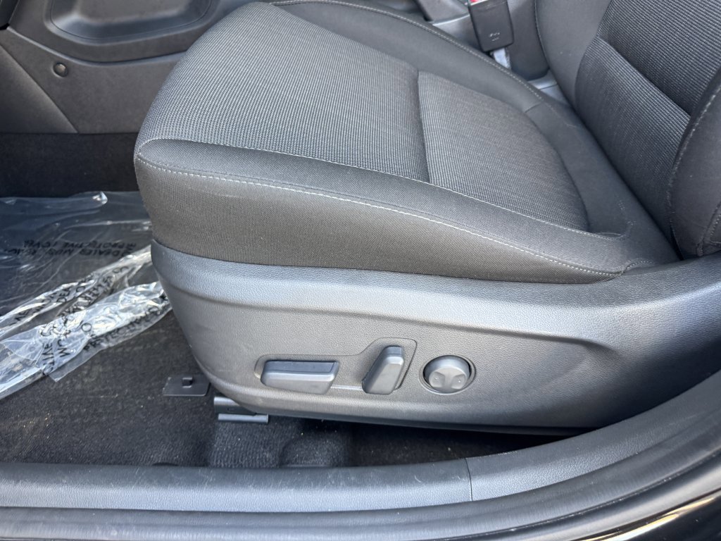 Used 2023 Hyundai Kona SEL w/ Cargo Package image 27