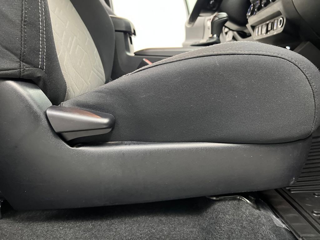 Used 2023 Toyota Tacoma TRD Off-Road image 25