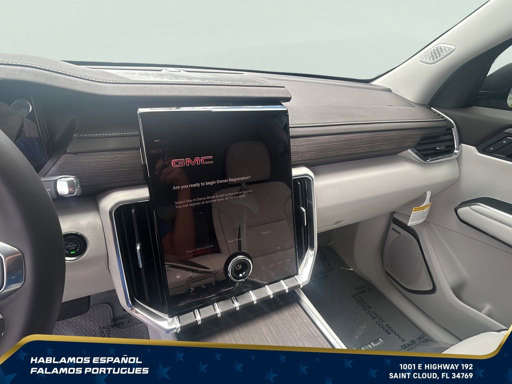 New 2026 GMC Acadia Denali w/ Super Cruise Package FWD image 28