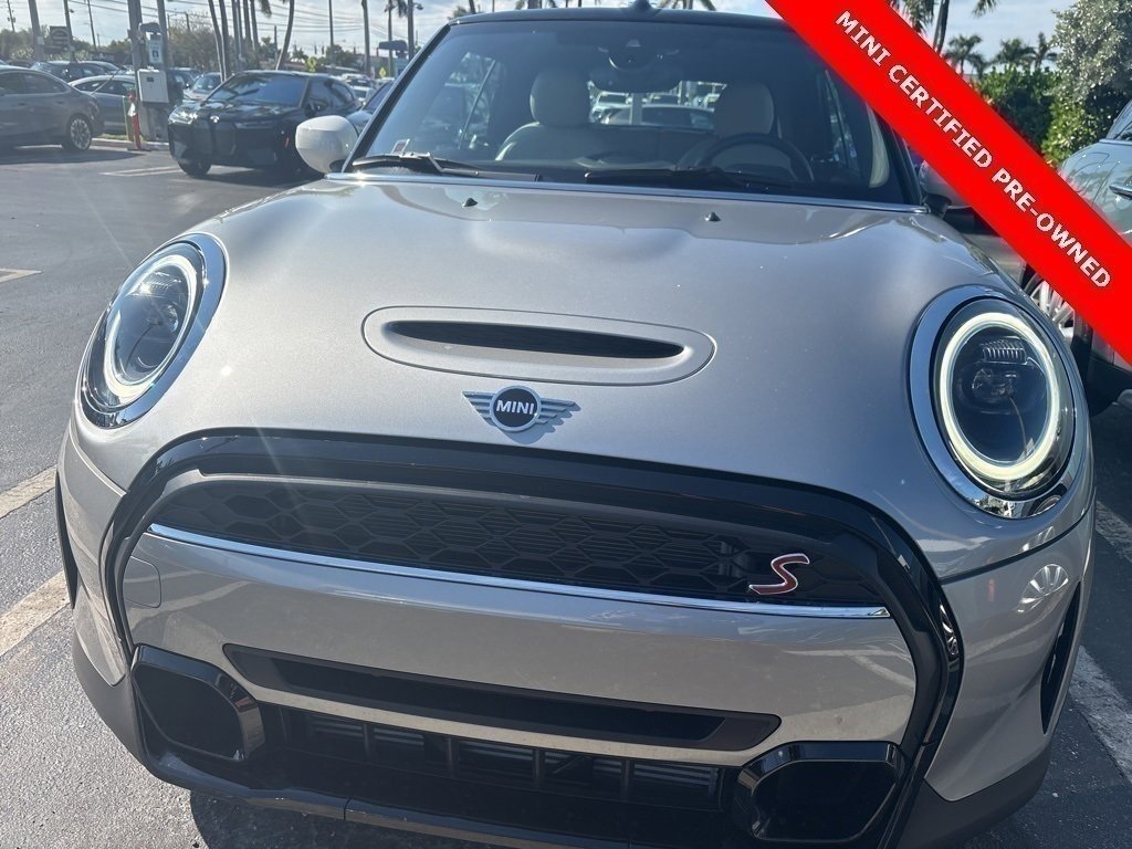 Used 2023 MINI Cooper S w/ Signature Upholstery Package image 2