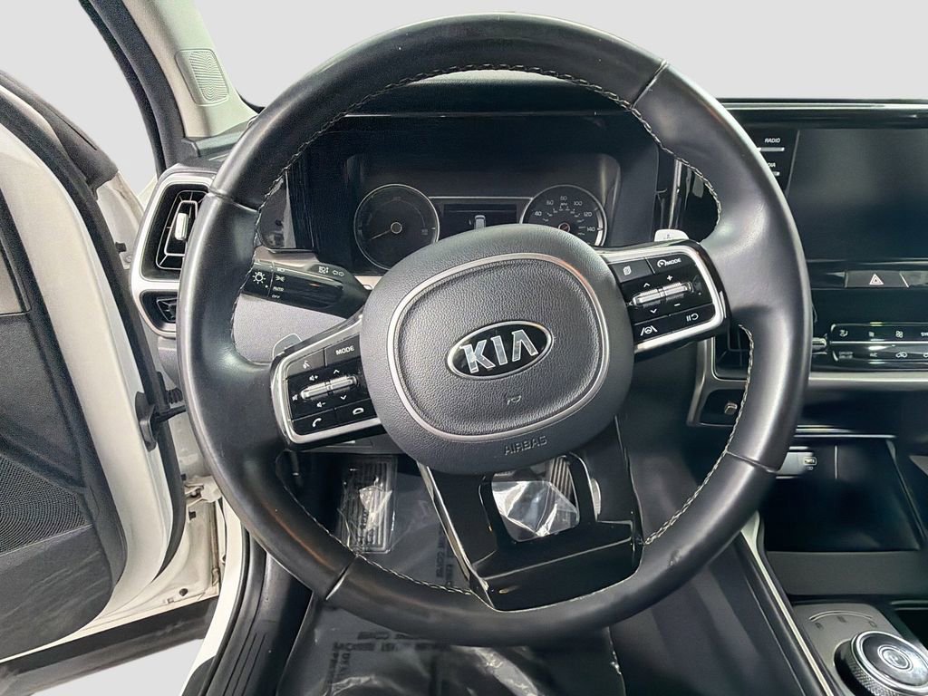 Used 2021 Kia Sorento S FWD image 14