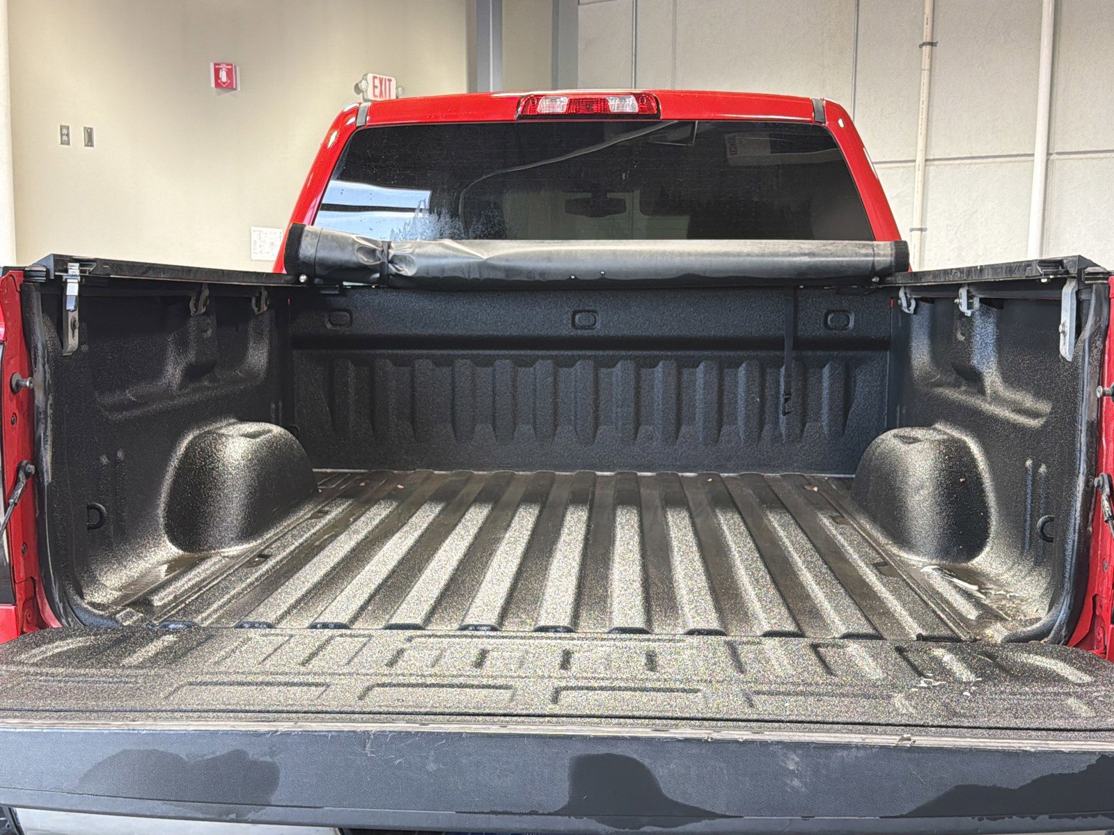 Used 2017 Chevrolet Silverado 1500 LT w/ All Star Edition AWD/4WD image 12