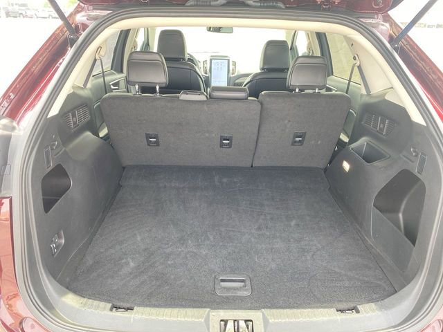 Used 2024 Ford Edge SEL image 25