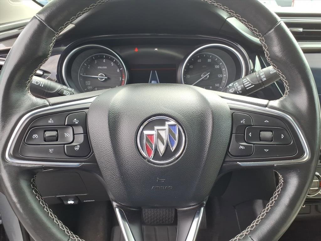 Used 2023 Buick Encore GX Essence w/ Experience Buick Package image 5