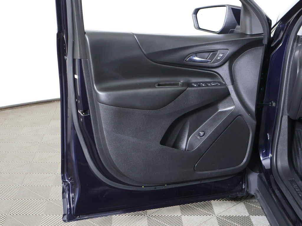 Used 2020 Chevrolet Equinox LT FWD image 23