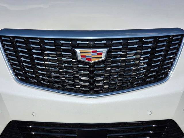 New 2026 Cadillac XT5 Premium Luxury w/ Driver Assist Package FWD image 9