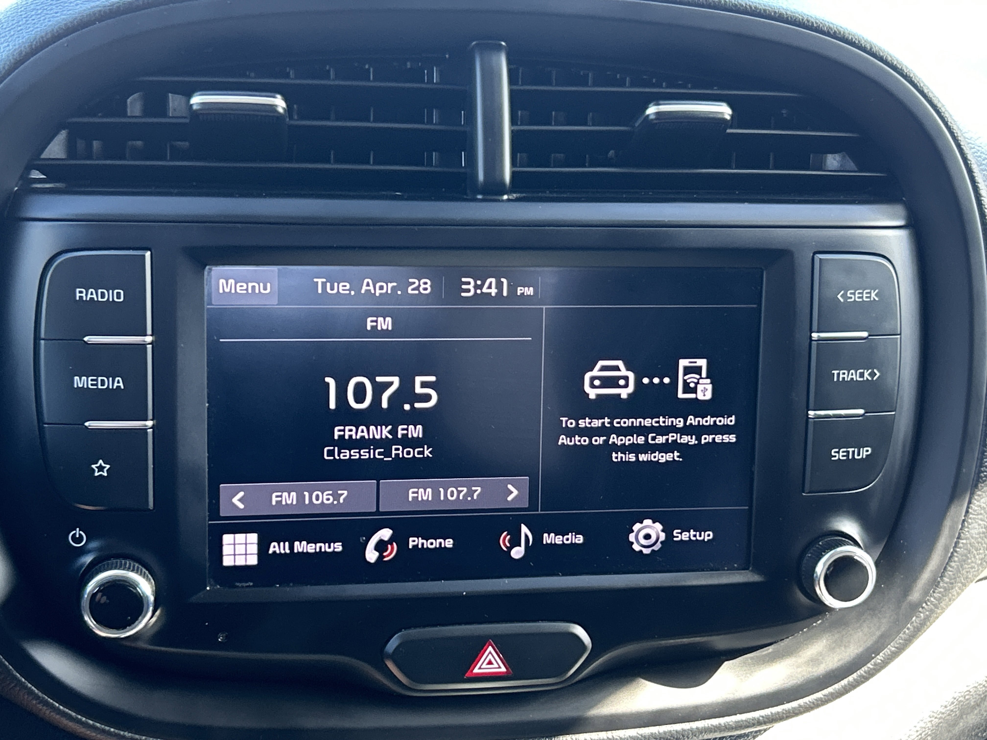 Used 2023 Kia Soul LX w/ Option Group 015 FWD image 25