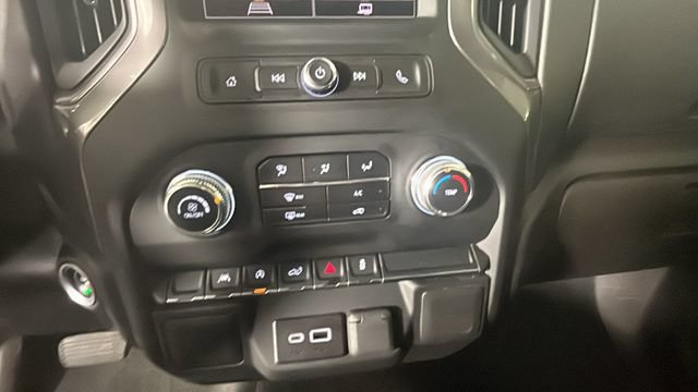 Used 2024 GMC Sierra 1500 Pro w/ Graphite Edition AWD/4WD image 22