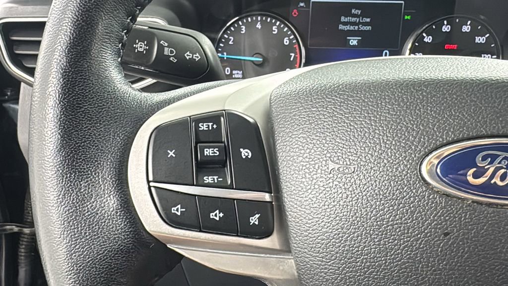 Used 2022 Ford Explorer XLT w/ Equipment Group 202A image 23
