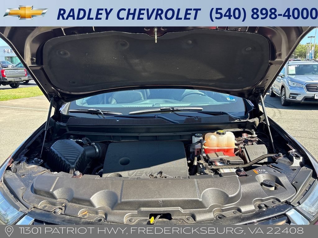 Used 2023 Chevrolet Traverse High Country w/ LPO, Cargo Package AWD/4WD image 17