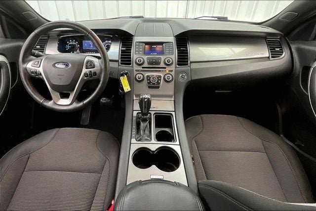 Used 2019 Ford Taurus SEL FWD image 14