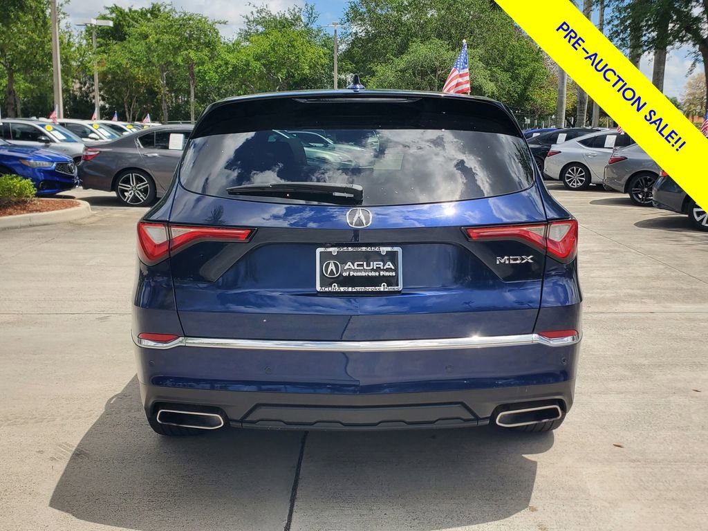 Certified 2023 Acura MDX FWD w/ Technology Package image 6