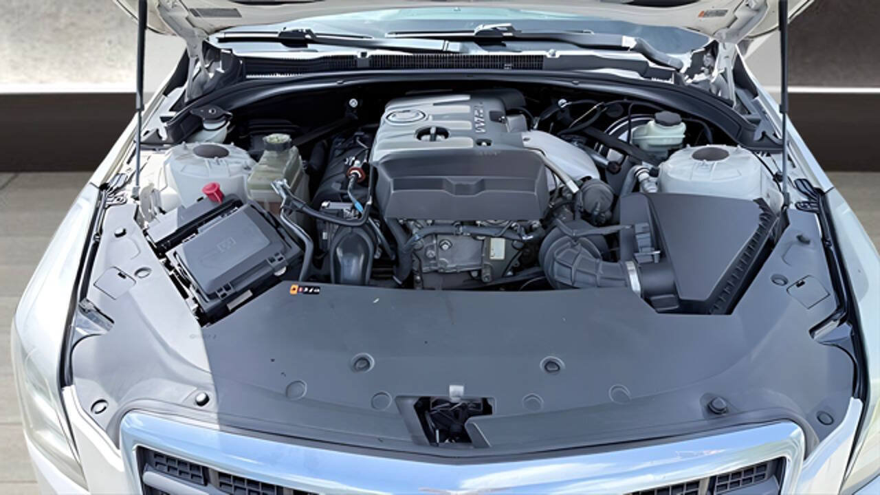Used 2014 Cadillac ATS 2.0T Sedan RWD image 2