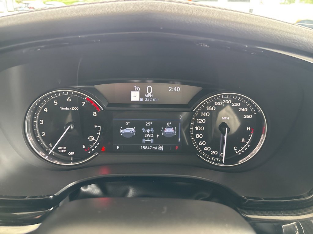 Used 2025 Cadillac XT6 Sport image 14