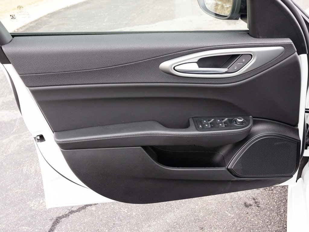 New 2026 Alfa Romeo Giulia AWD w/ Driving Assist Package image 19