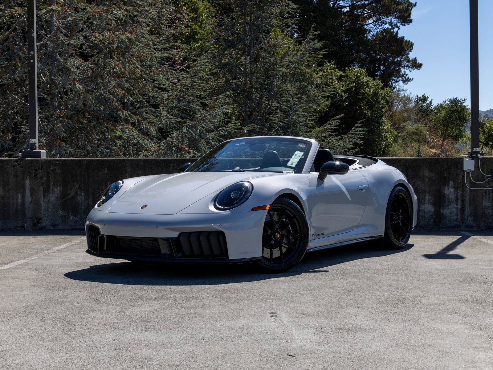 Certified 2025 Porsche 911 Carrera 4 GTS image 2