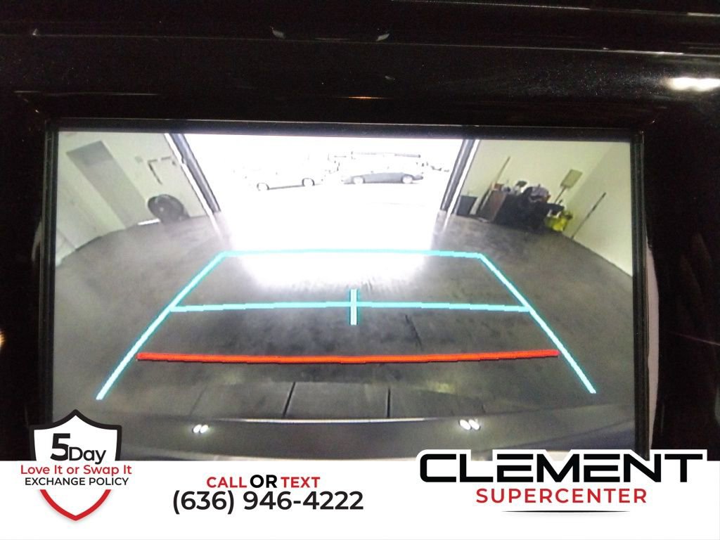 Used 2020 Toyota Camry LE image 19