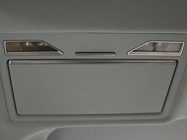 Used 2021 Audi A8 L 3.0T w/ Executive Plus Package image 16