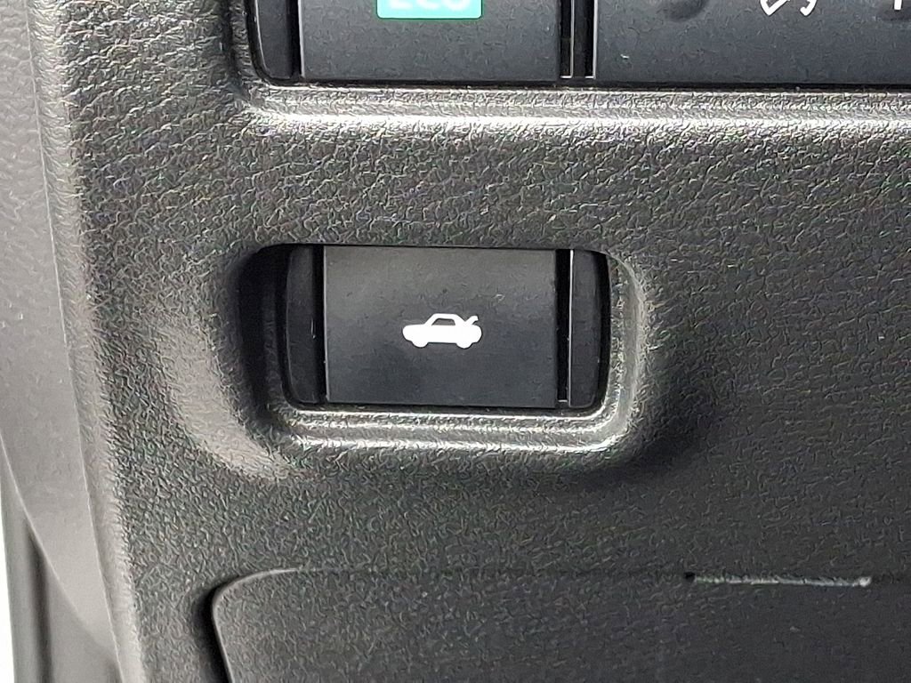 Used 2023 Nissan Sentra SV FWD image 25