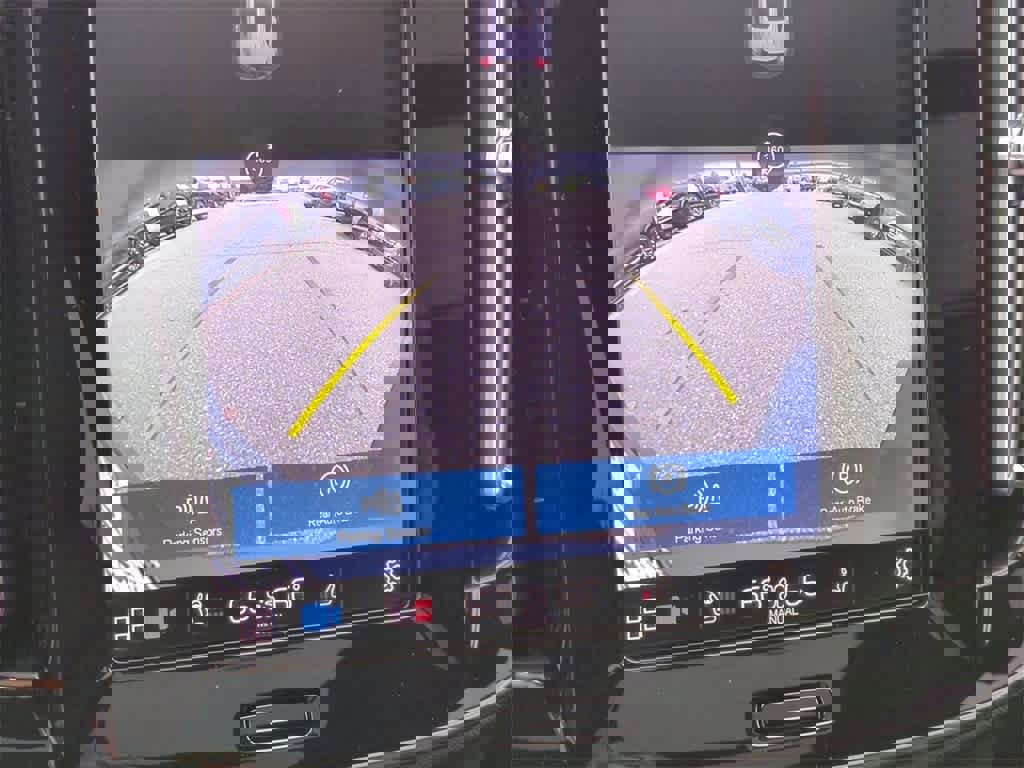 Used 2023 Volvo XC40 B5 Ultimate w/ Protection Package Premier image 22