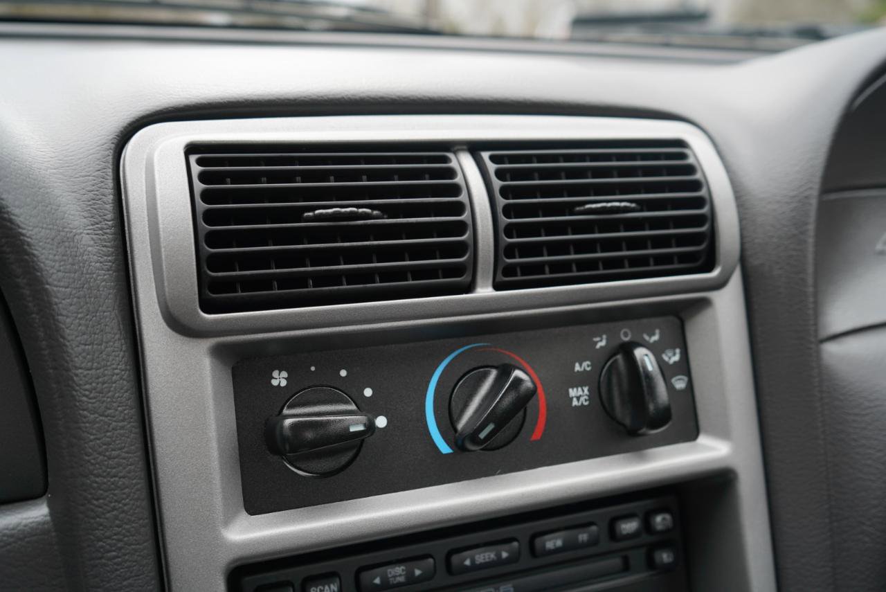 Used 2003 Ford Mustang Mach 1 image 29