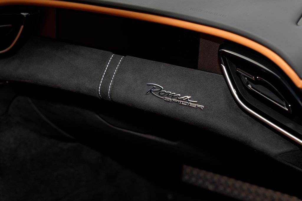 Used 2024 Ferrari Roma Spider RWD image 16