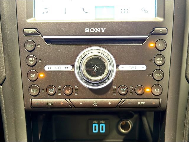 Used 2019 Ford Fusion Energi Titanium FWD image 15