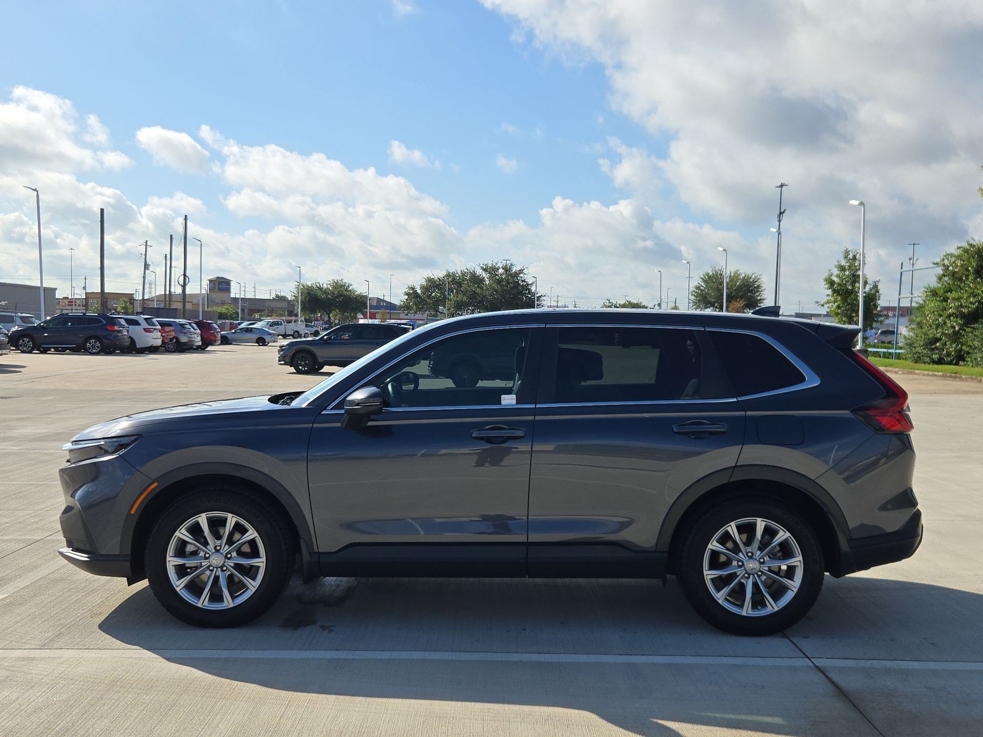Used 2025 Honda CR-V EX-L image 7