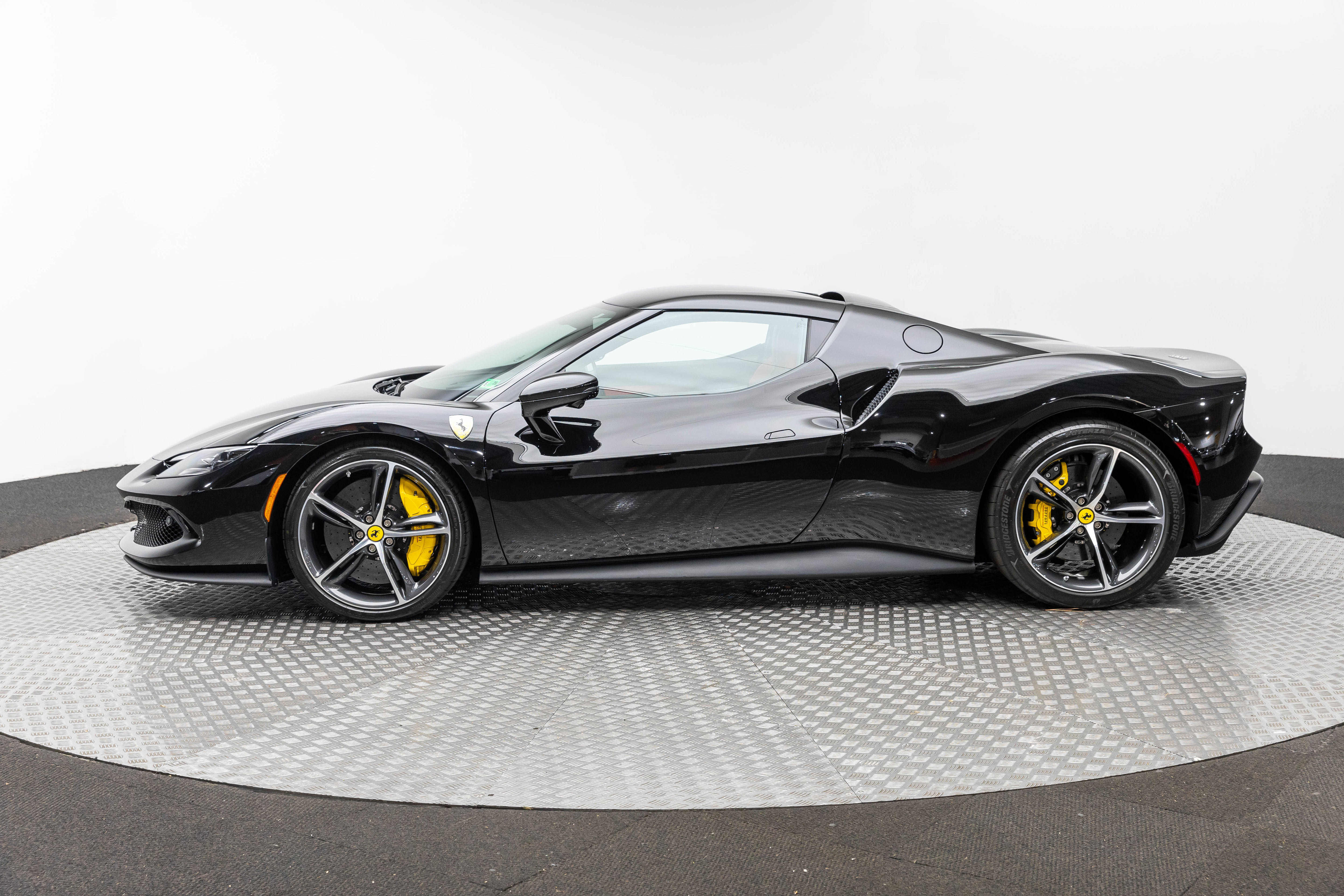 Certified 2025 Ferrari 296 GTB RWD image 2