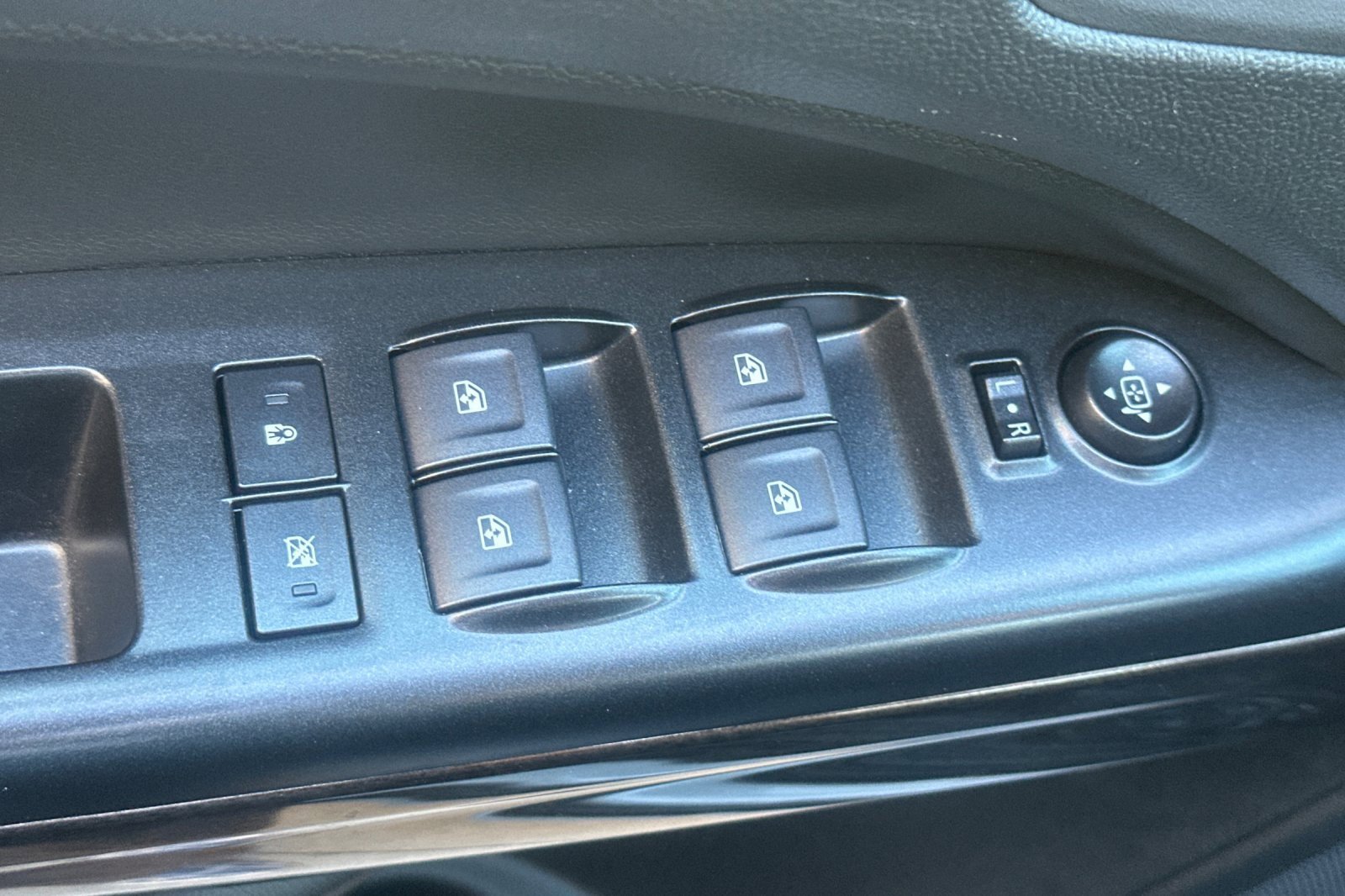 Used 2022 GMC Canyon Elevation w/ Trailering Package image 12