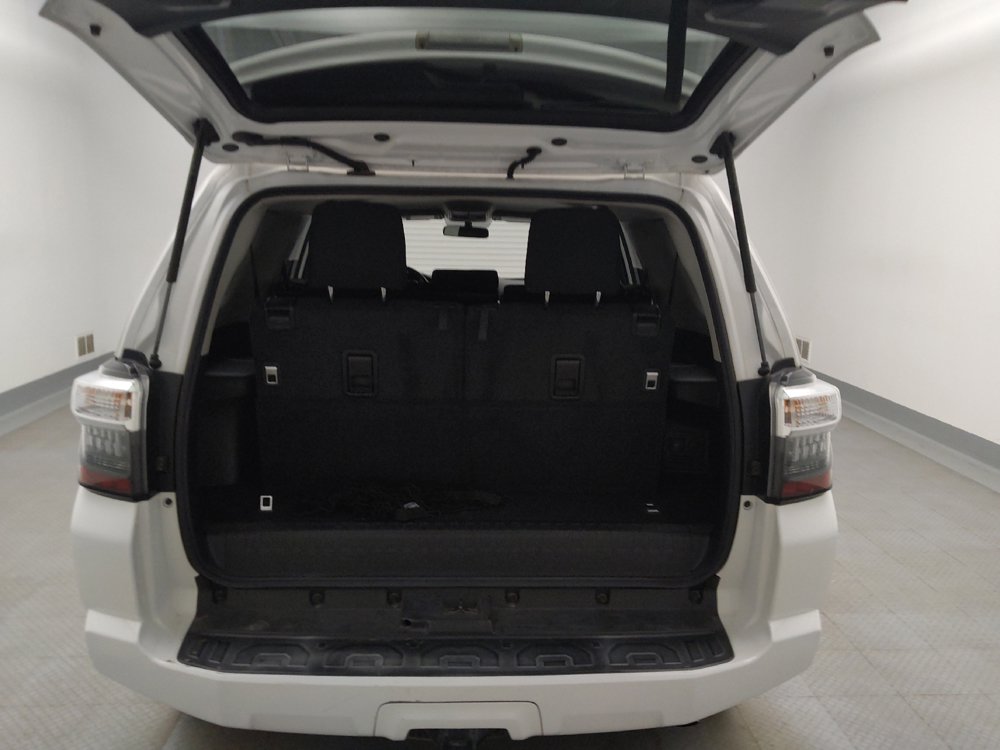 Used 2018 Toyota 4Runner SR5 RWD image 29