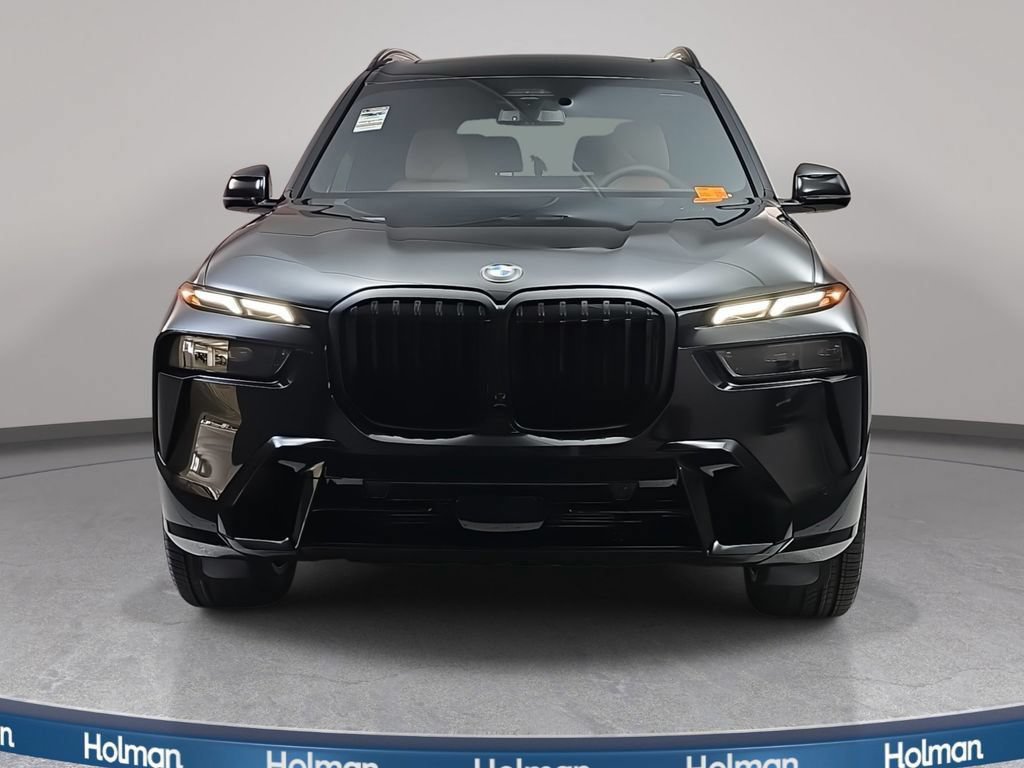 Used 2026 BMW X7 xDrive40i w/ M Sport Package AWD/4WD image 8