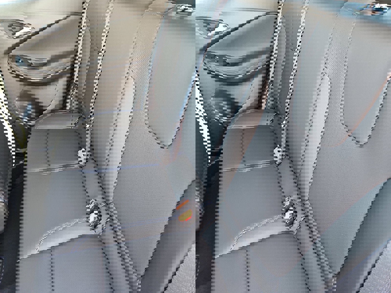 New 2026 Buick Encore GX Sport Touring image 9