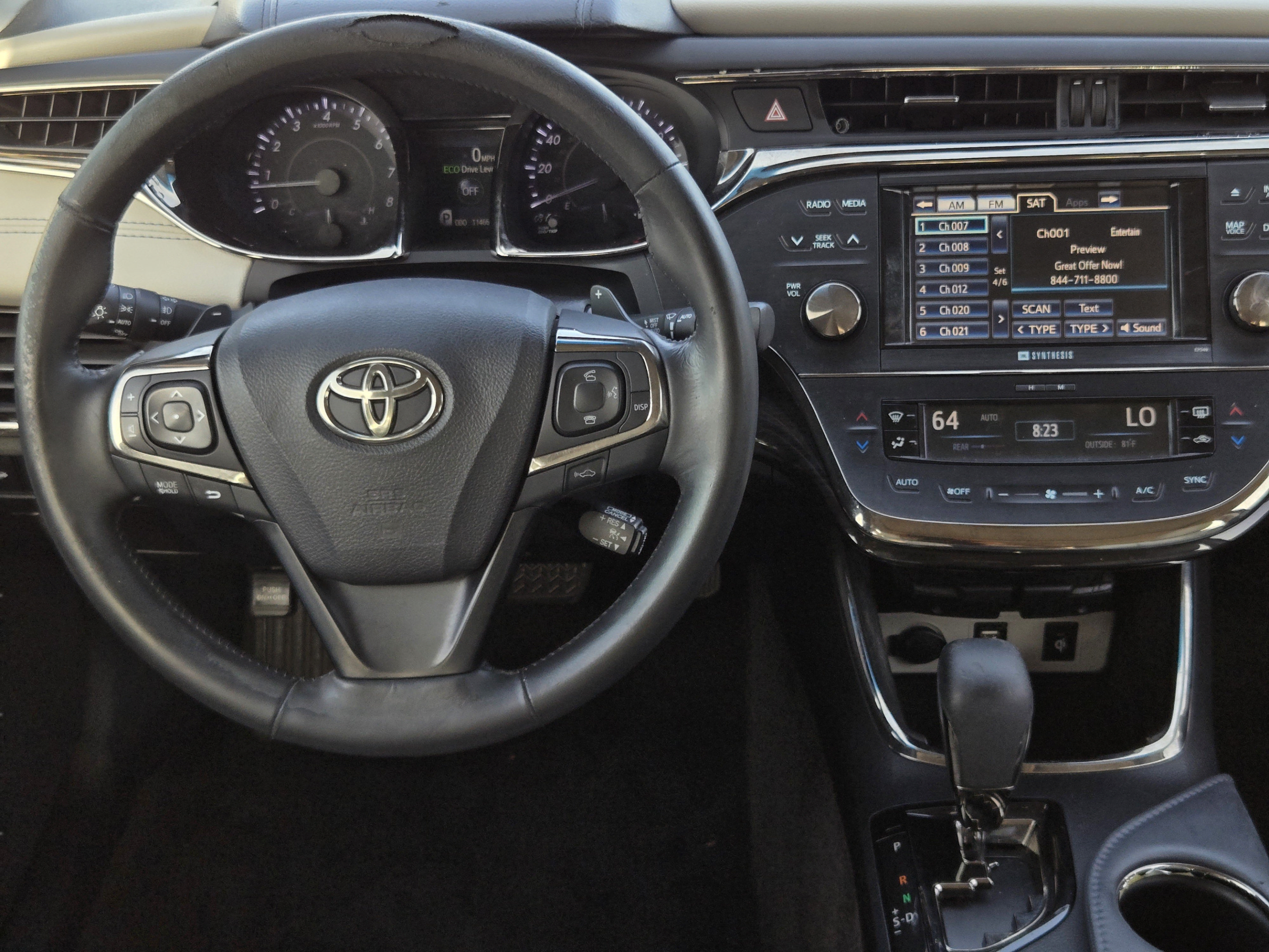 Used 2014 Toyota Avalon Limited w/ Technology Package FWD image 24